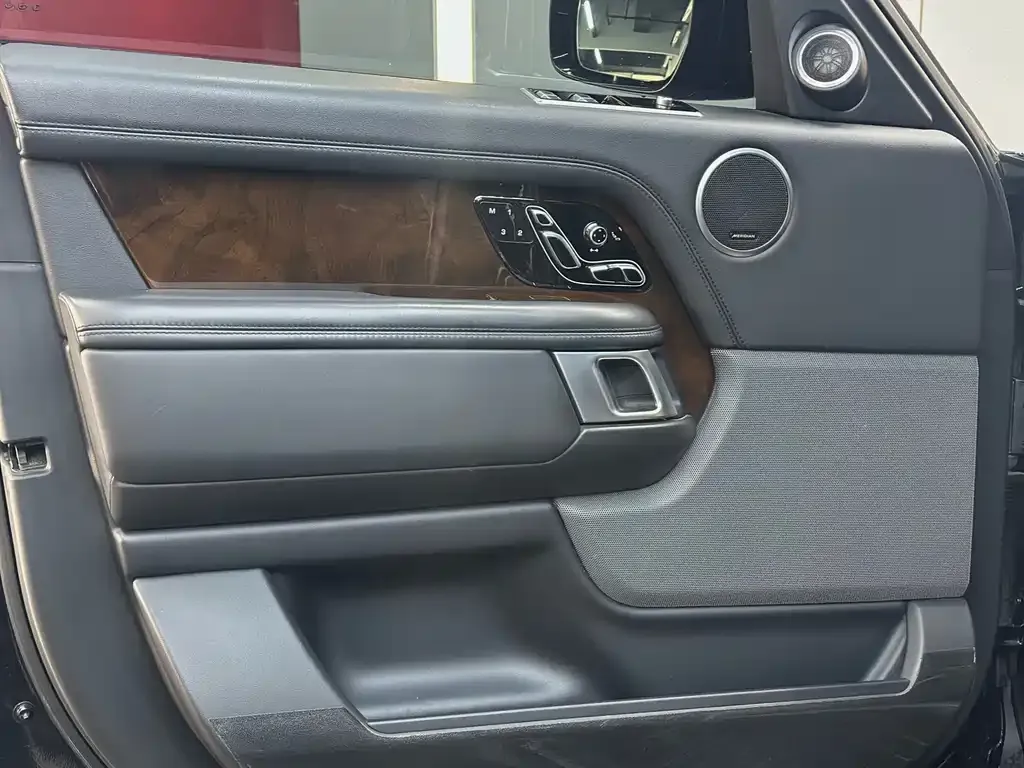 Land Rover Range Rover 2021 из CN, фото 3
