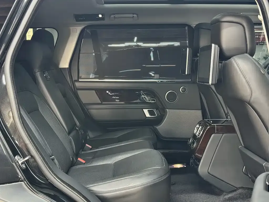 Land Rover Range Rover 2021 из CN, фото 8