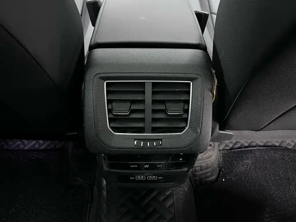 Volkswagen Tayron 2022 из CN, фото 4
