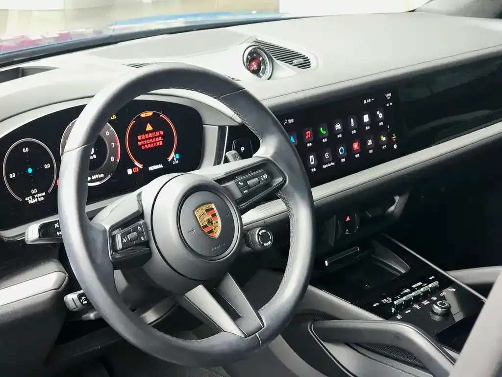 Porsche Cayenne 2025 из CN, фото 8