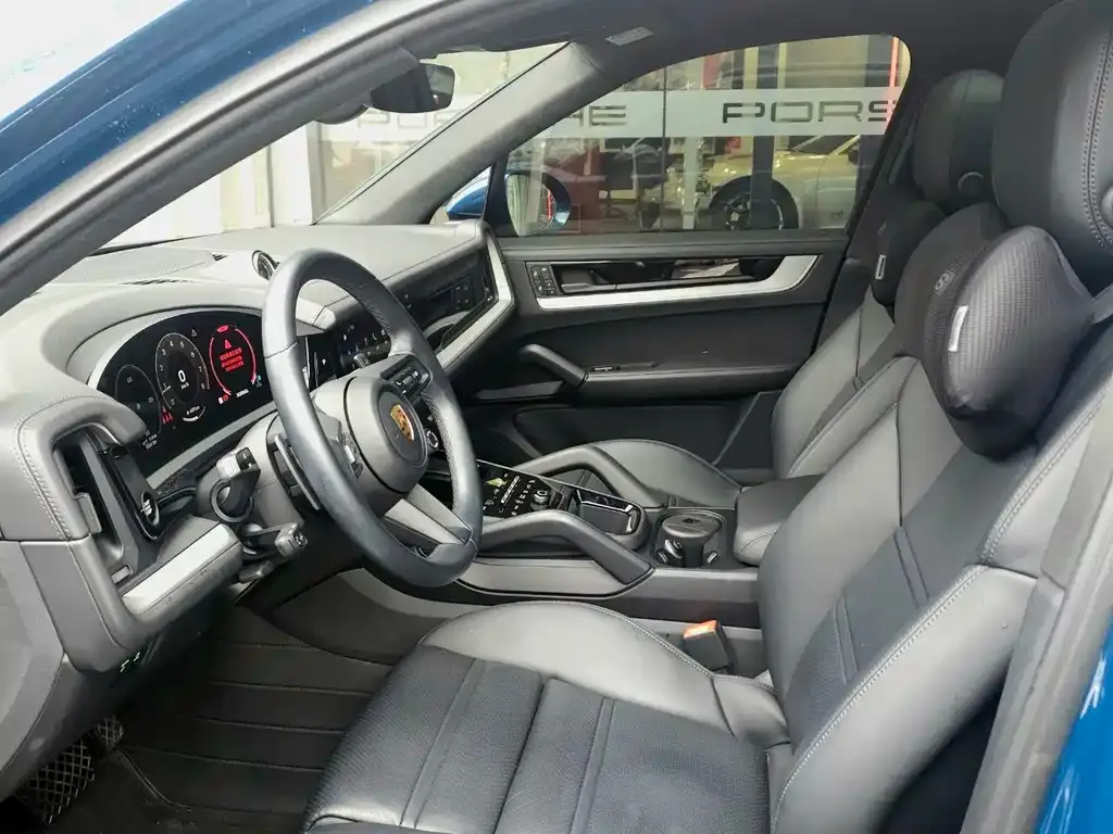 Porsche Cayenne 2025 из CN, фото 7