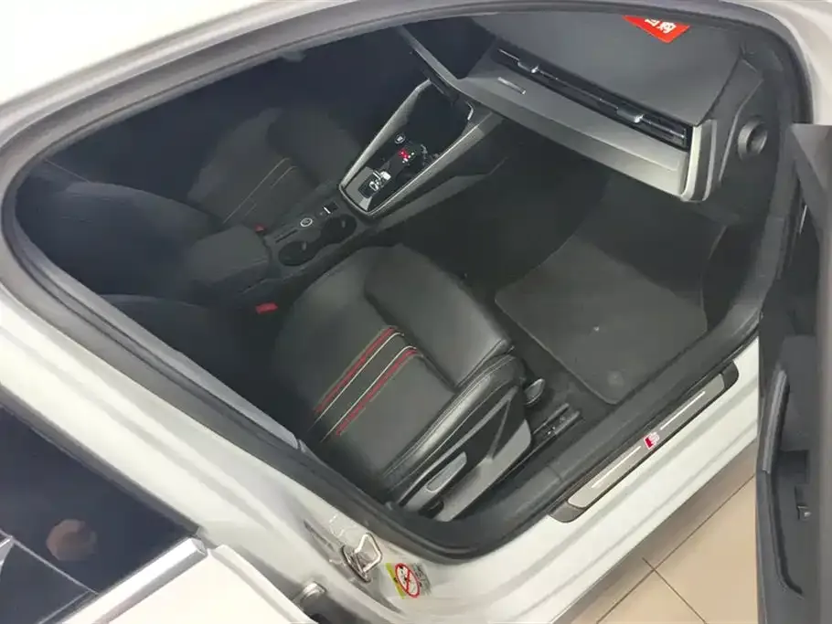 Audi A3 2022 из CN, фото 3