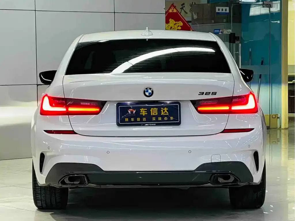 BMW 3 Series 2022 из CN, фото 4