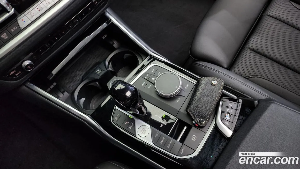 BMW 3-Series 2022 из KR, фото 9