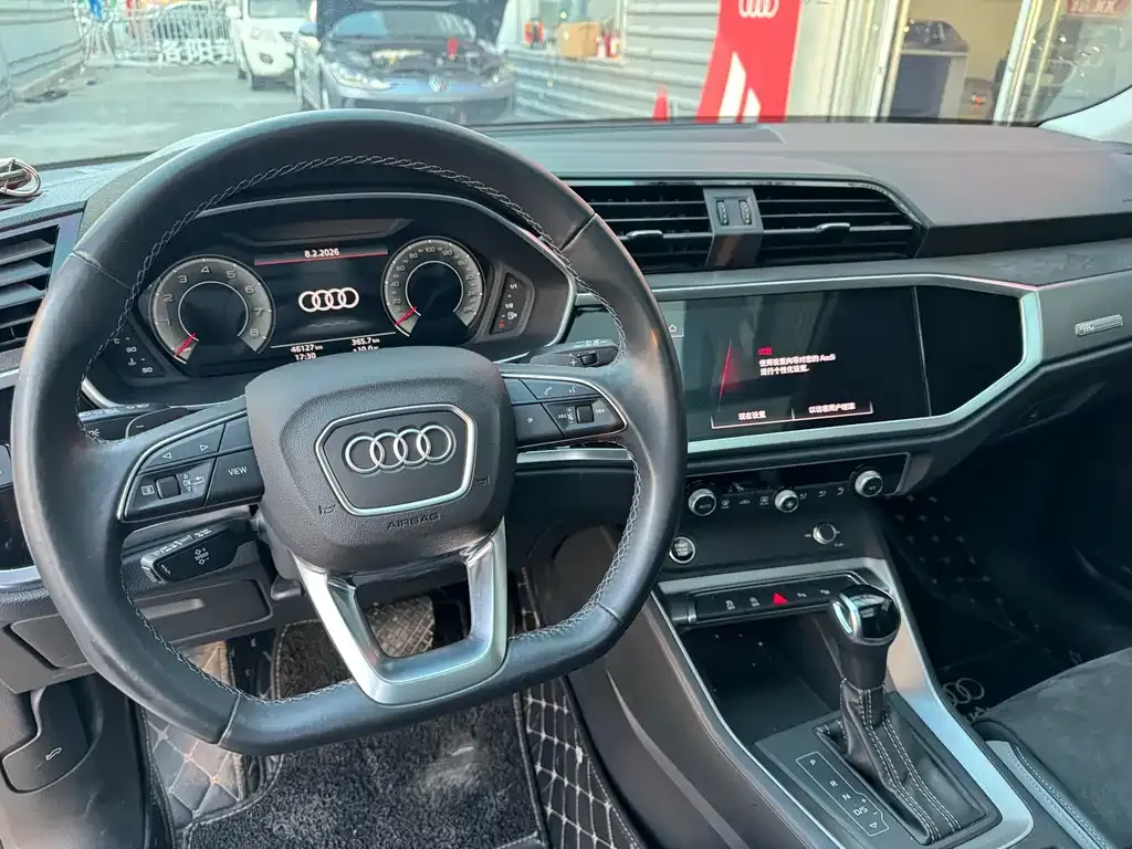 Audi Q3 2023 из CN, фото 6