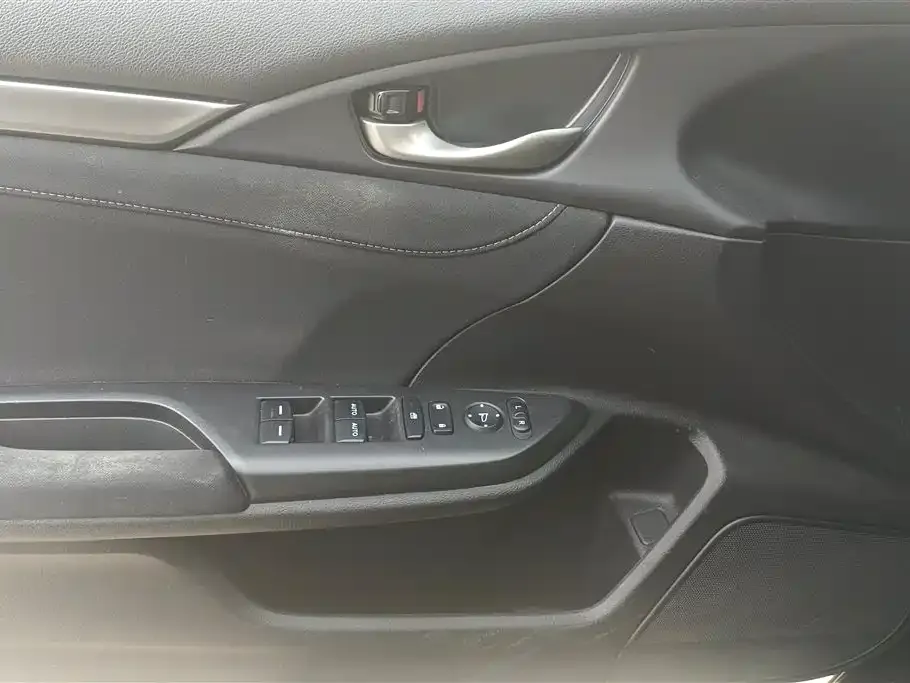 Honda Civic 2022 из CN, фото 6