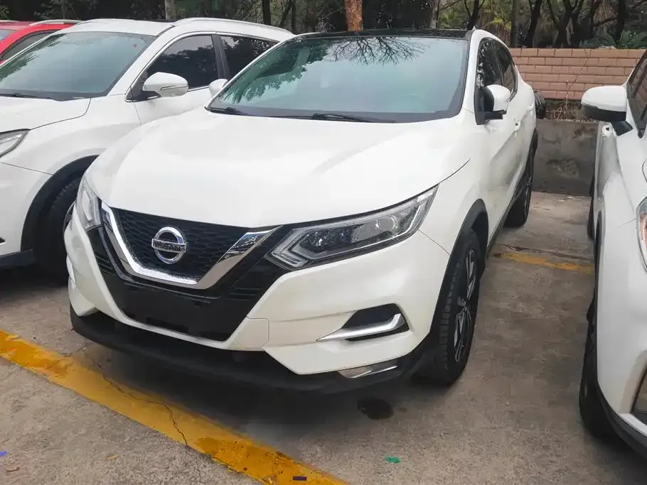 Nissan Qashqai 2021 из CN, фото 1
