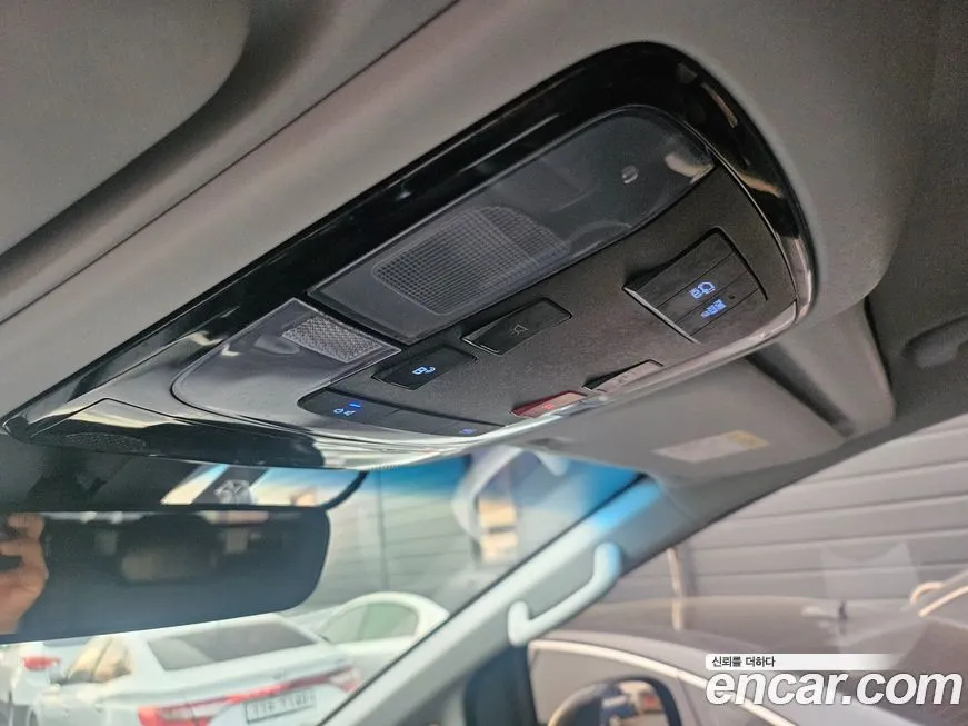 Hyundai Staria 2023 из KR, фото 5