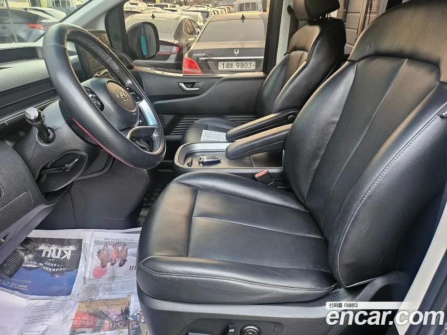 Hyundai Staria 2023 из KR, фото 4