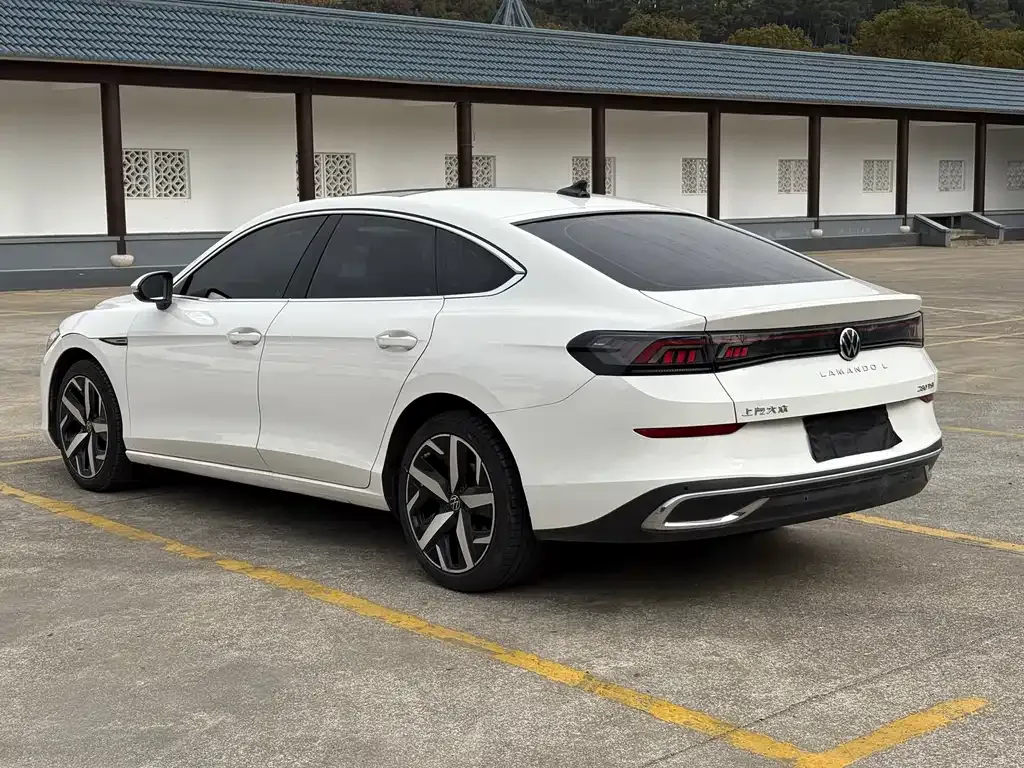 Volkswagen Lamando 2023 из CN, фото 8