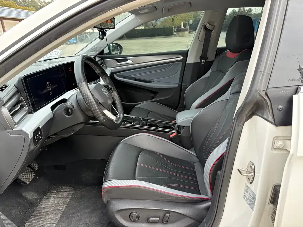 Volkswagen Lamando 2023 из CN, фото 2