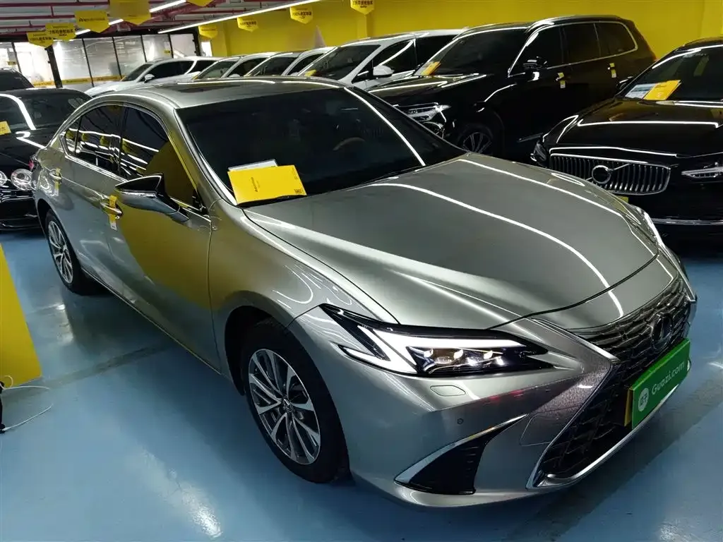 Lexus ES 2025 из CN, фото 6