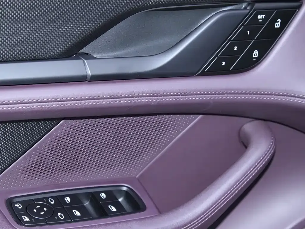 Porsche Taycan 2023 из CN, фото 9