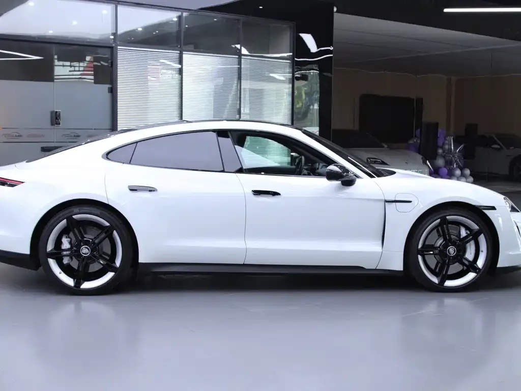 Porsche Taycan 2023 из CN, фото 7