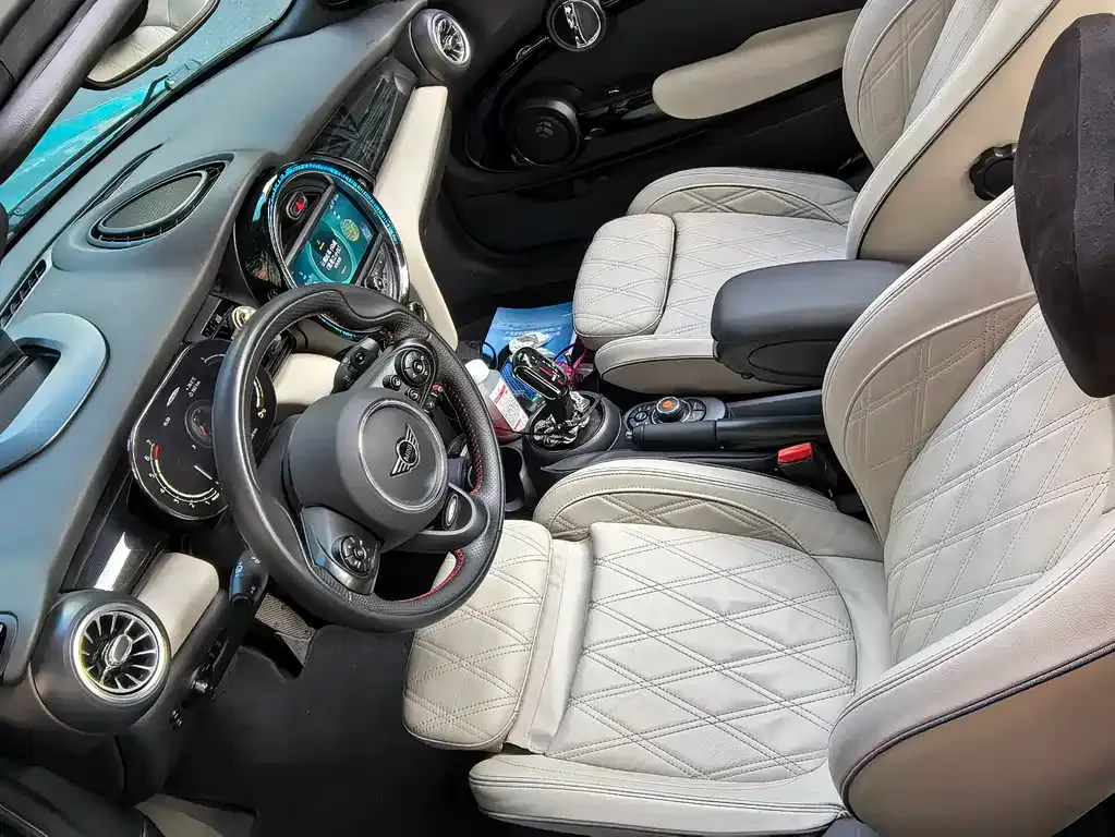 MINI Cooper (3-door) 2021 из CN, фото 3