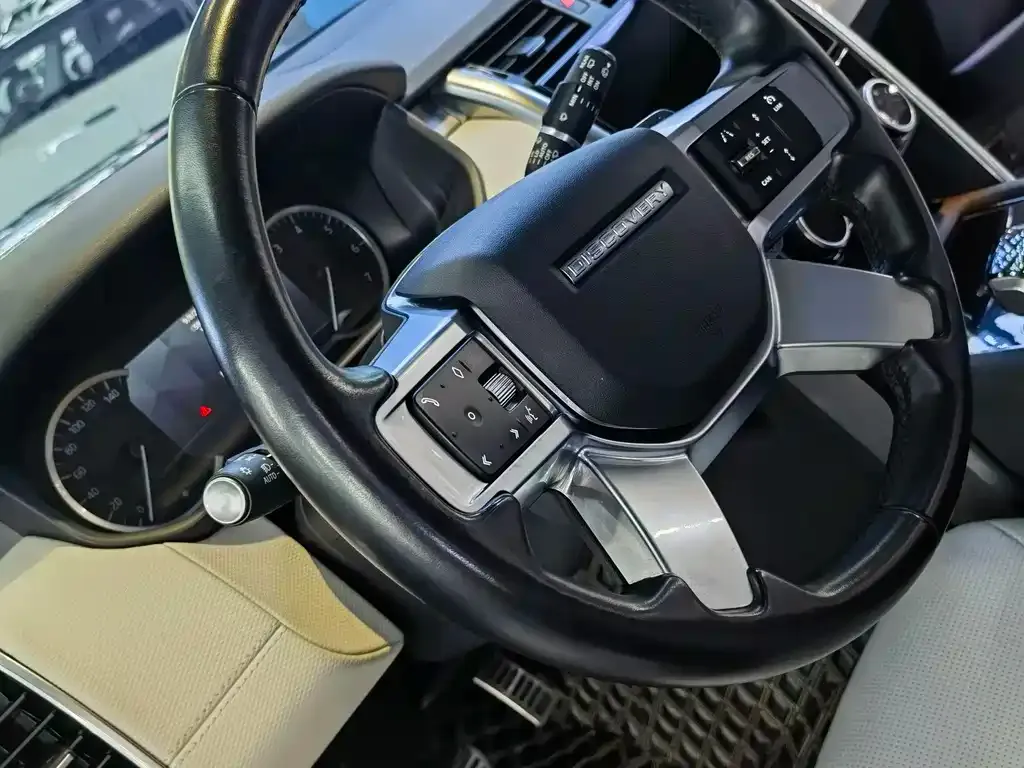 Land Rover Discovery 2022 из CN, фото 3