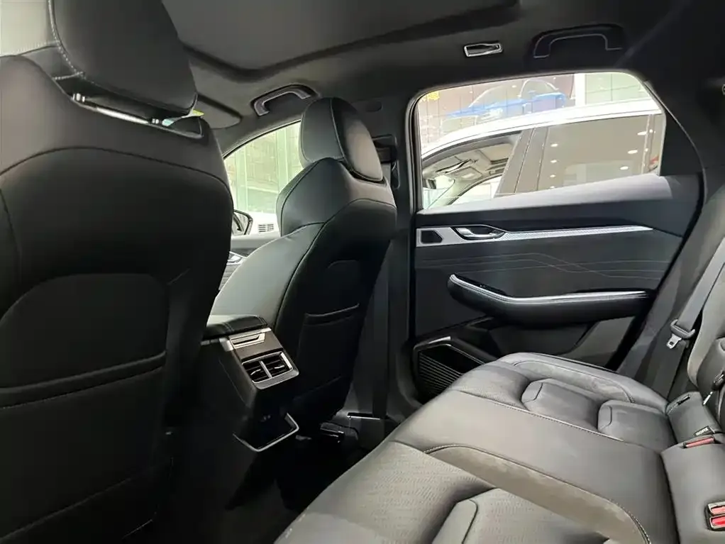 Geely Xingrui 2022 из CN, фото 4