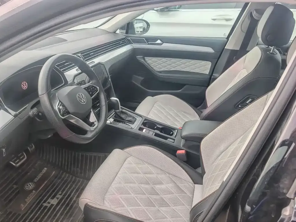 Volkswagen Magotan 2023 из CN, фото 7