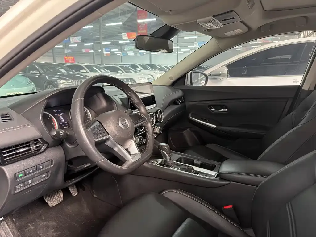 Nissan Sylphy 2022 из CN, фото 2