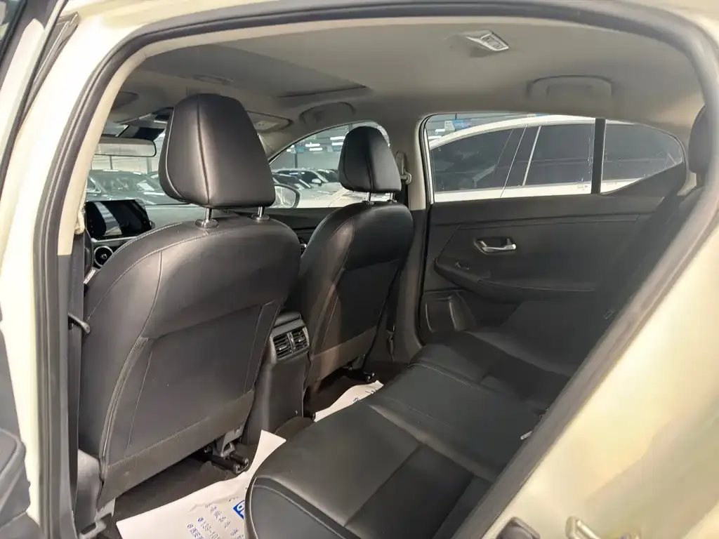 Nissan Sylphy 2022 из CN, фото 4