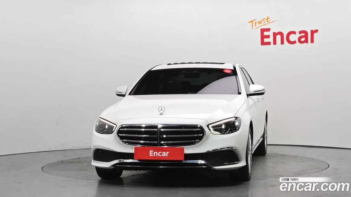 Mercedes-Benz E-Class 2021 из KR, фото 2