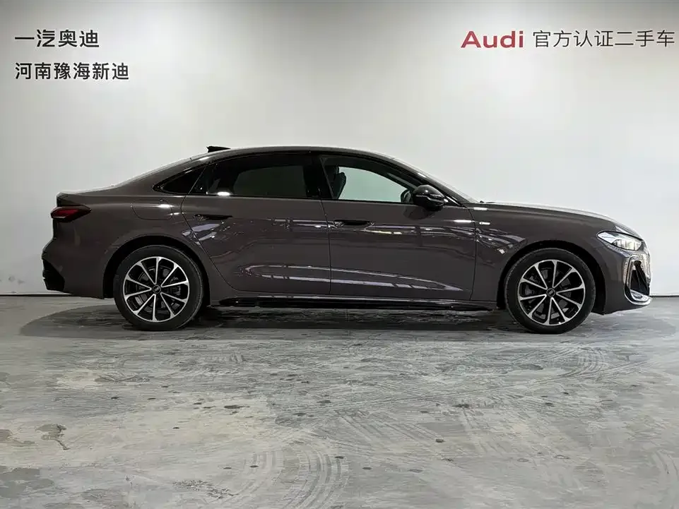 Audi A5L — фото 2
