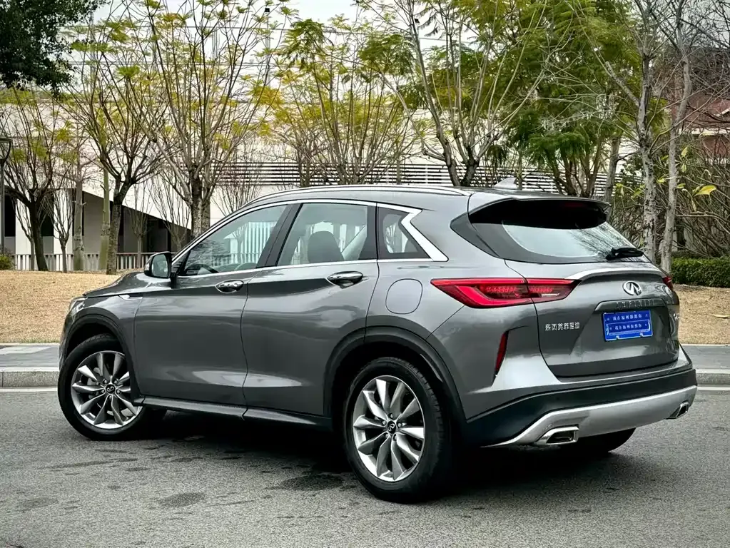 Infiniti QX50 2023 из CN, фото 6