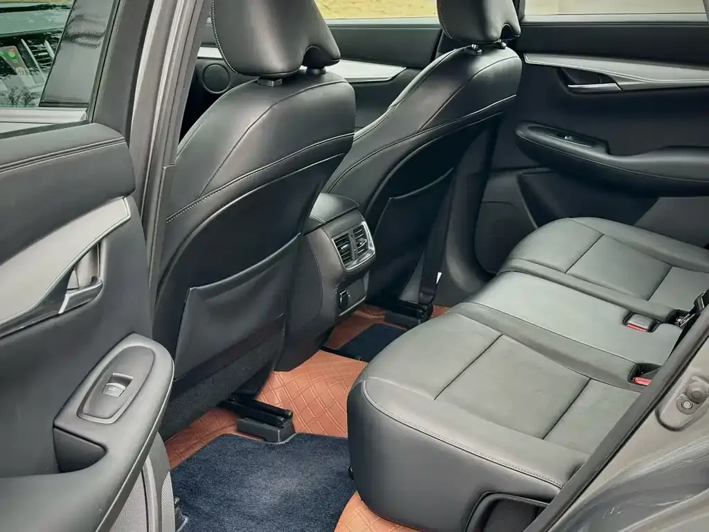 Infiniti QX50 2023 из CN, фото 2