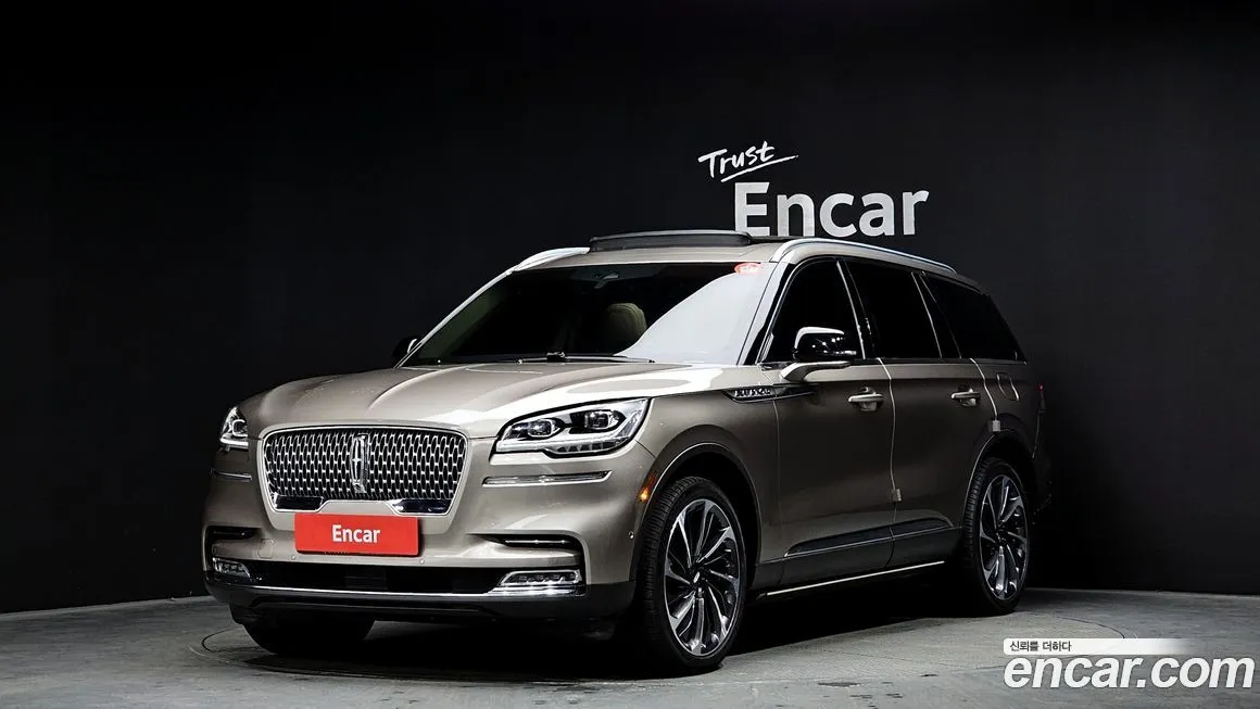 Lincoln Aviator