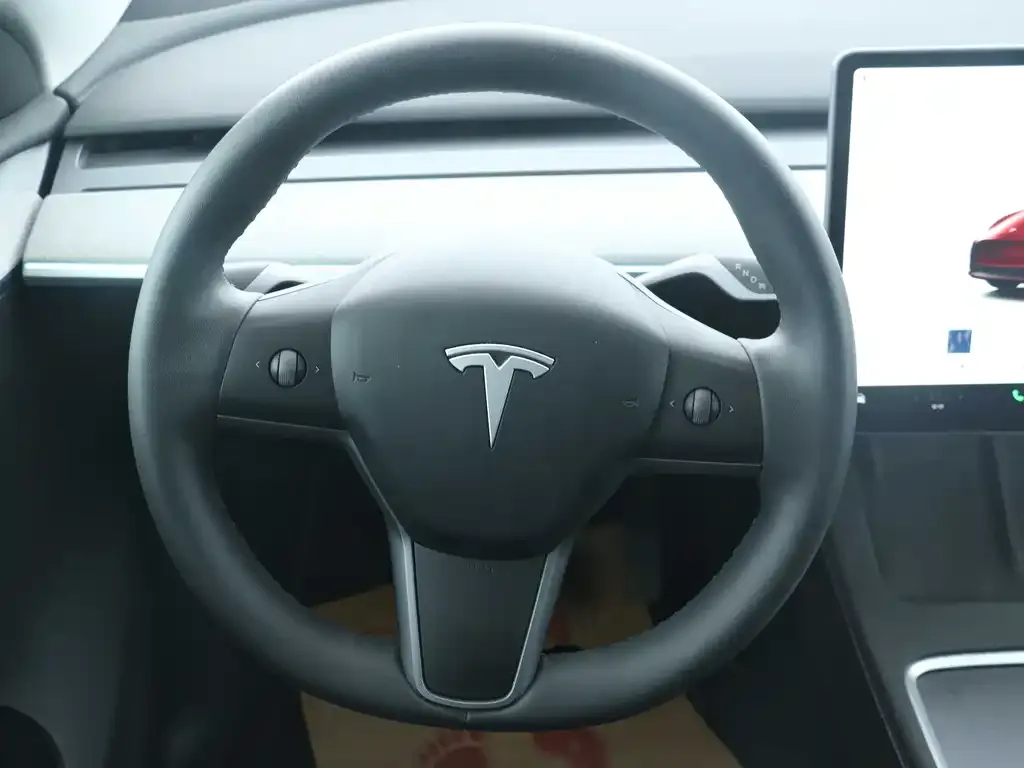 Tesla Model Y 2024 из CN, фото 3