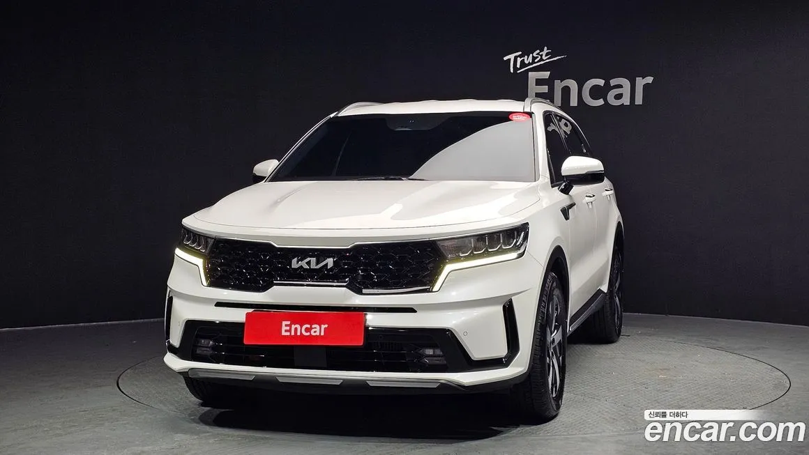 Kia Sorento 2023 из KR, фото 2