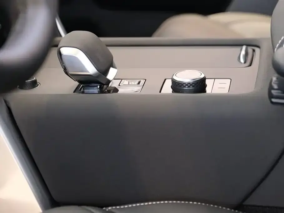 Land Rover Discovery 2026 из CN, фото 6