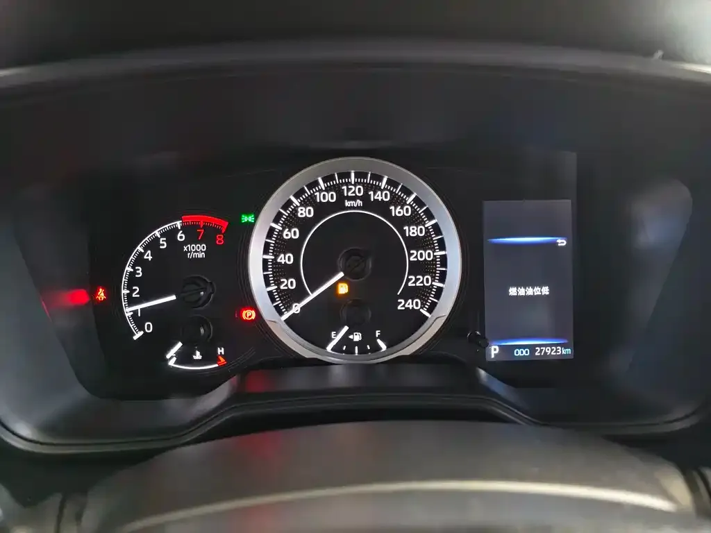 Toyota Levin 2022 из CN, фото 10