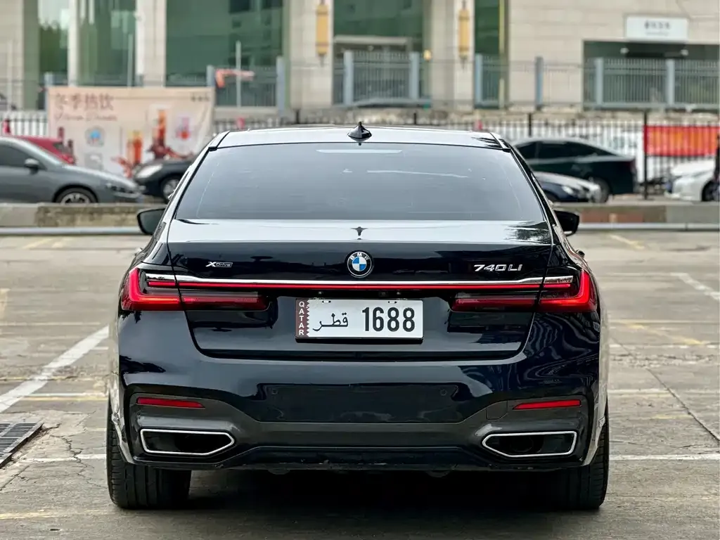 BMW 7 Series 2025 из CN, фото 8