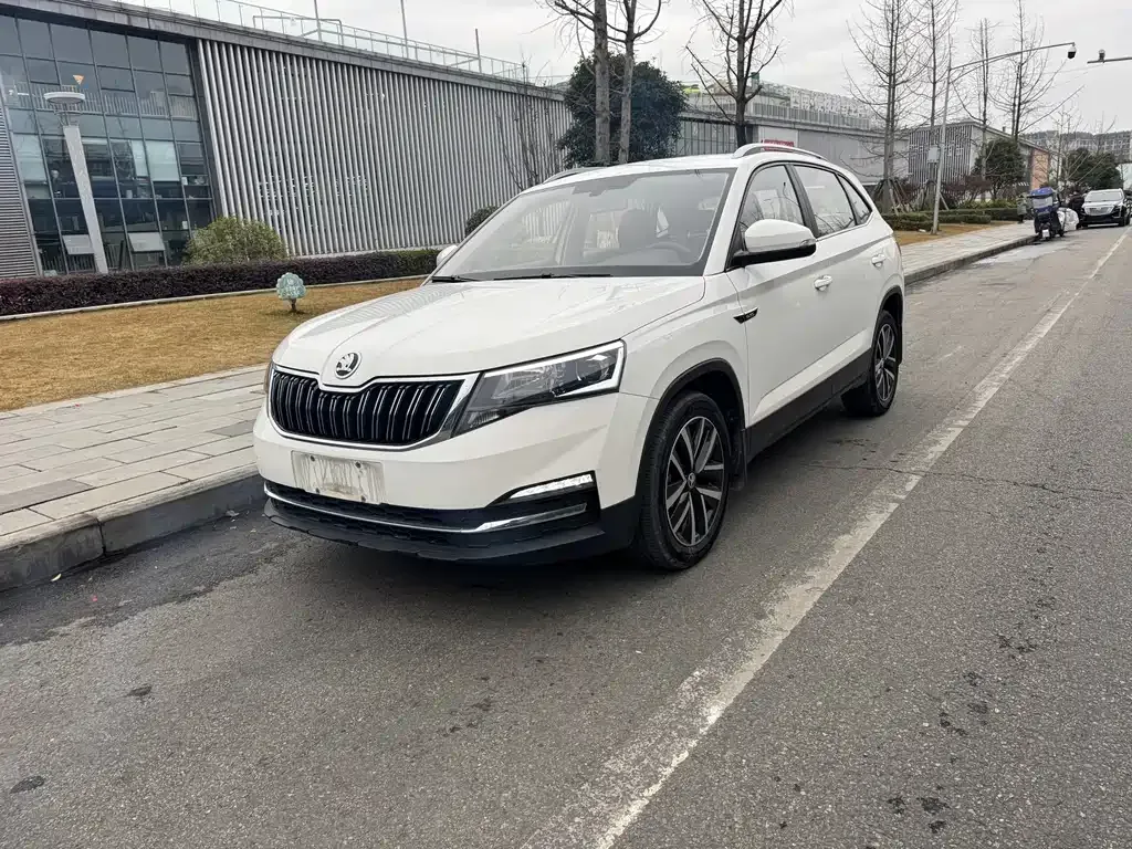 Skoda Kamiq — фото 1