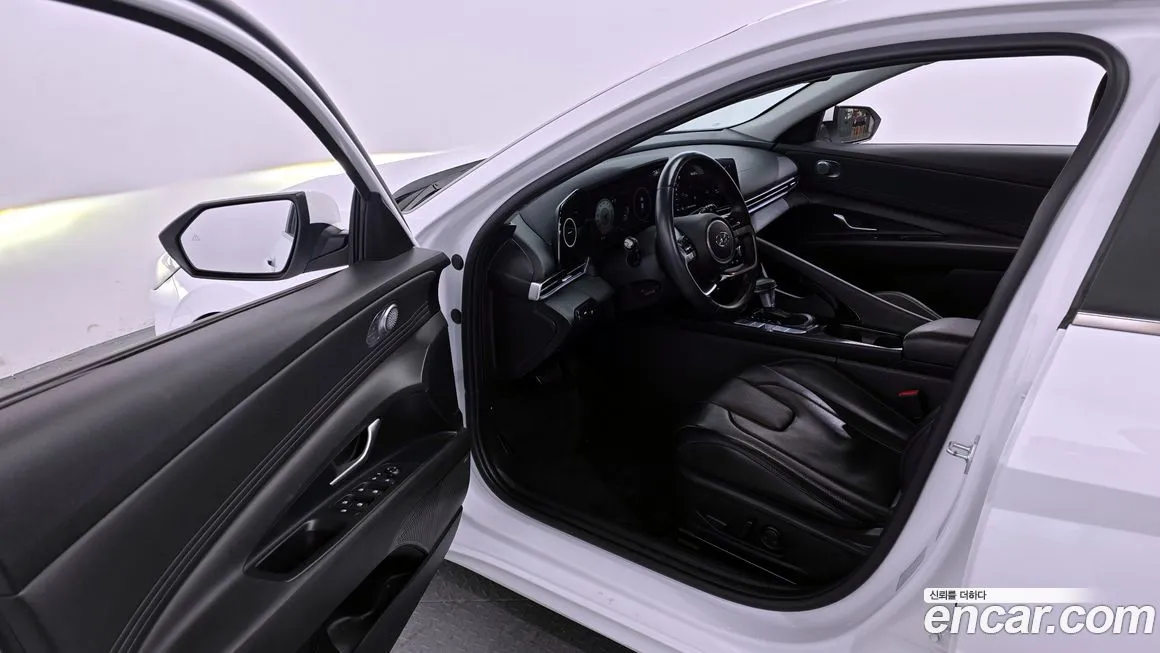 Hyundai AVANTE 2021 из KR, фото 6