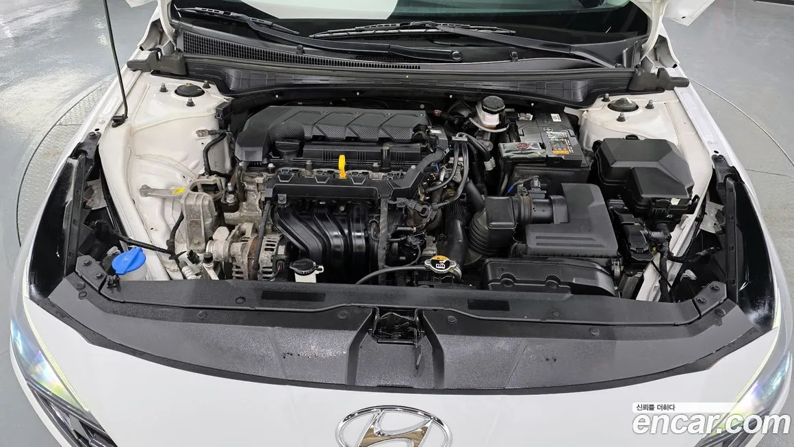 Hyundai AVANTE 2021 из KR, фото 7
