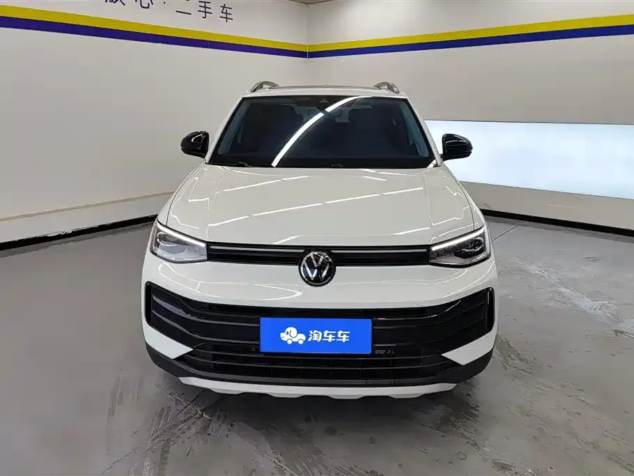 Volkswagen Tharu — фото 2