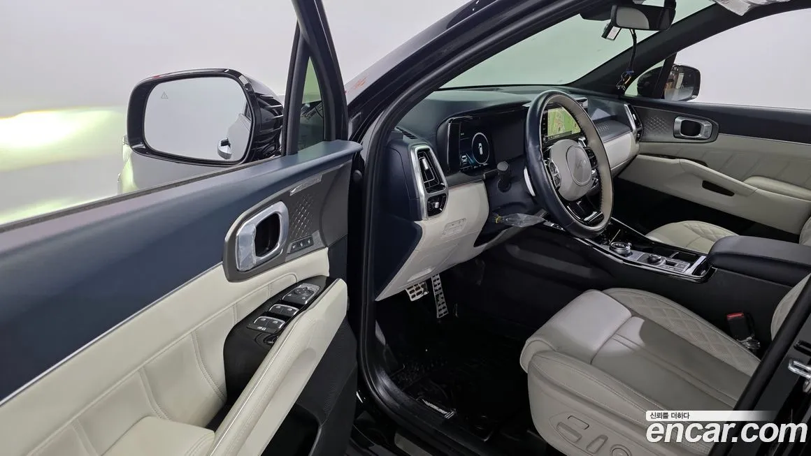 Kia Sorento — фото 8