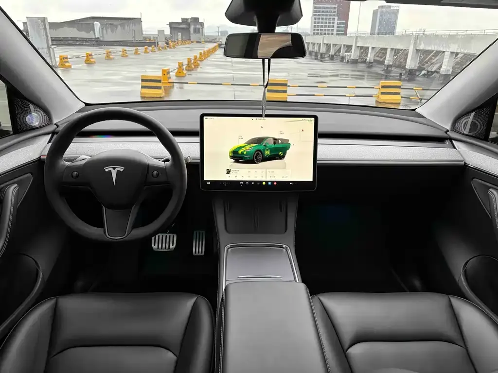 Tesla Model Y 2024 из CN, фото 5
