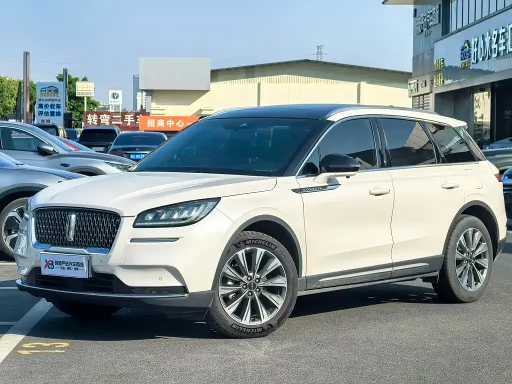 Lincoln Corsair 2023 из CN, фото 1