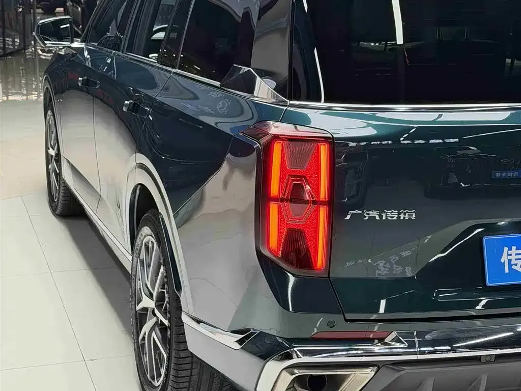 GAC Motor Trumpchi GS8 — фото 4