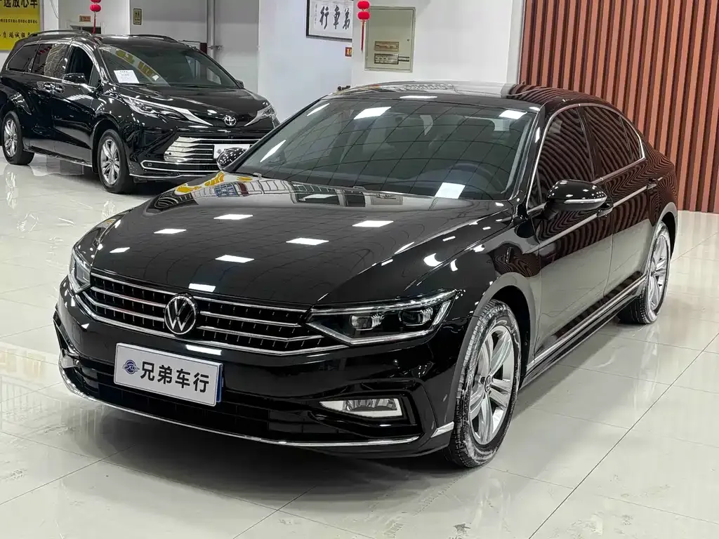 Volkswagen Magotan 2023 из CN, фото 1