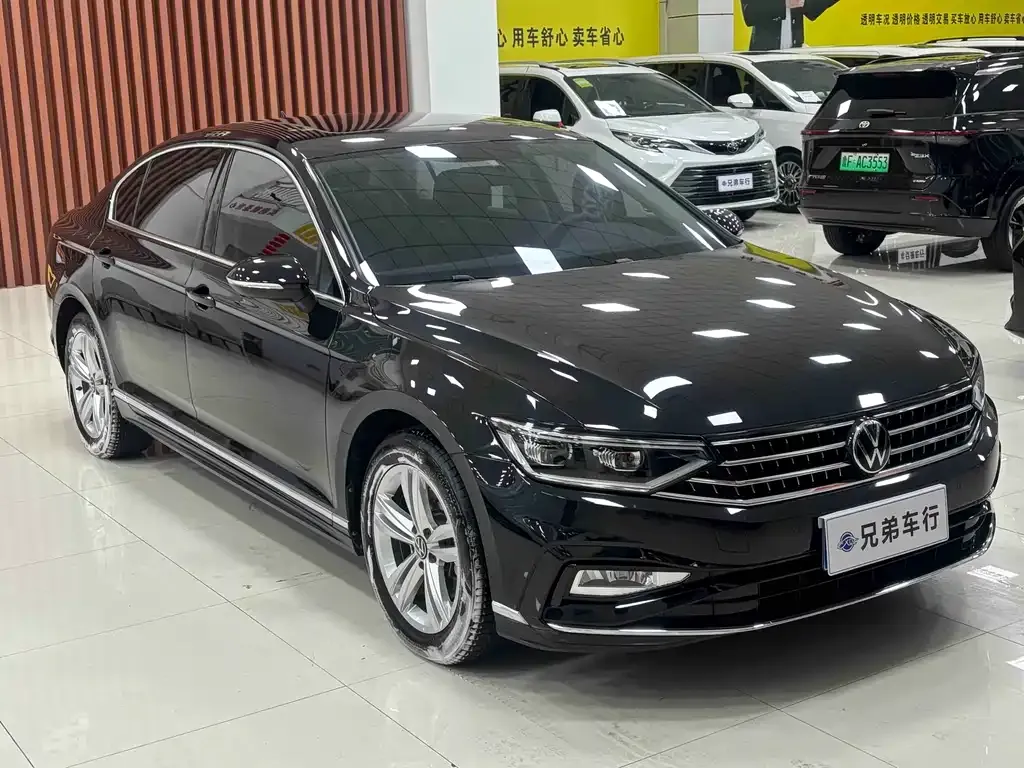 Volkswagen Magotan 2023 из CN, фото 4