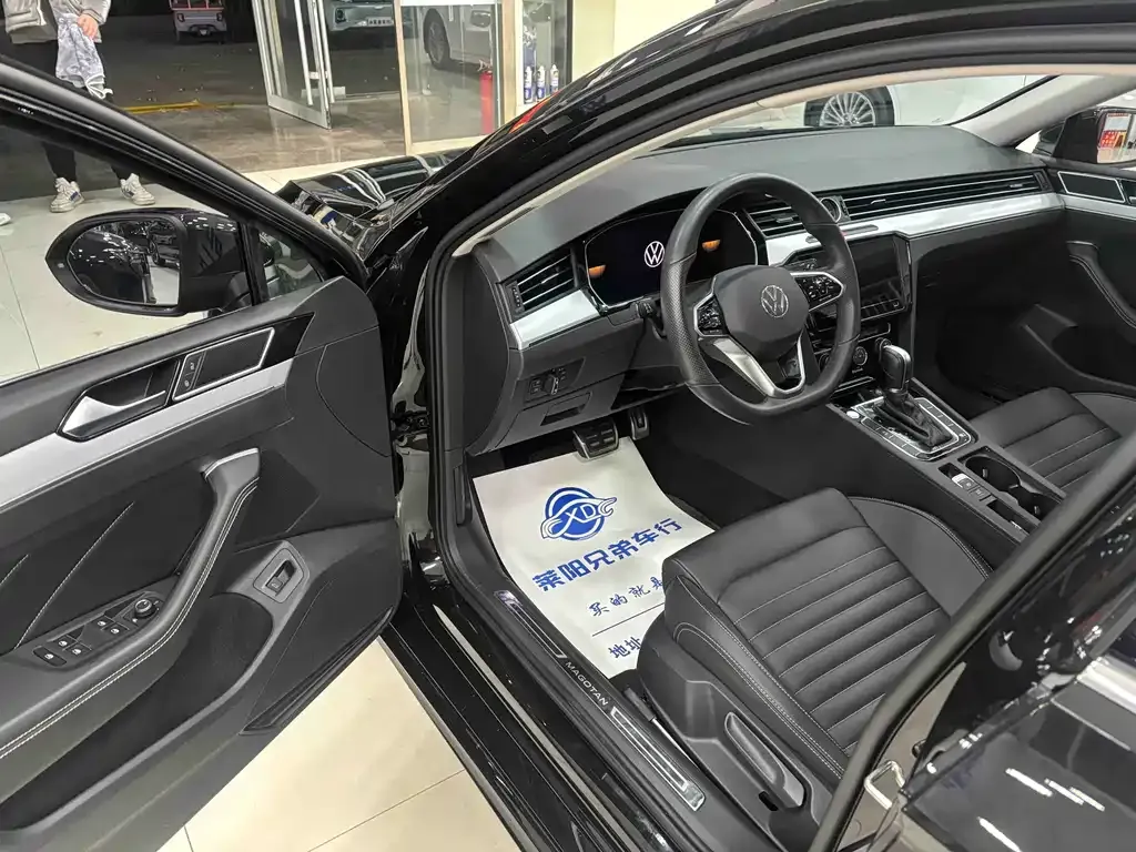 Volkswagen Magotan 2023 из CN, фото 7