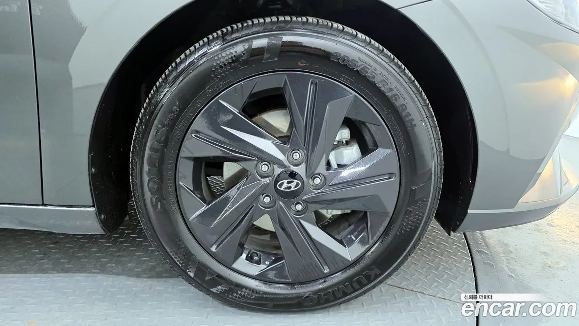 Hyundai AVANTE — фото 6