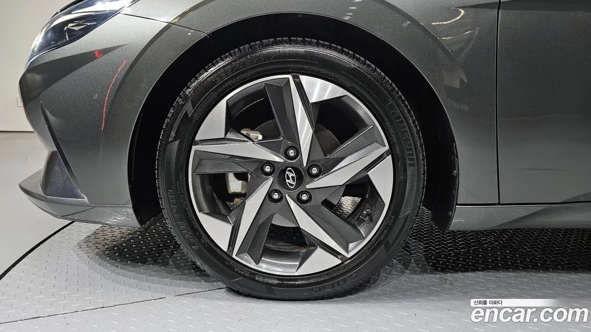 Hyundai AVANTE 2021 из KR, фото 10