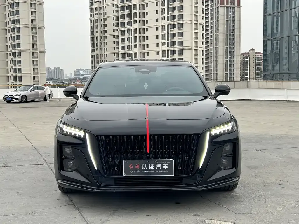Hongqi H5 — фото 10