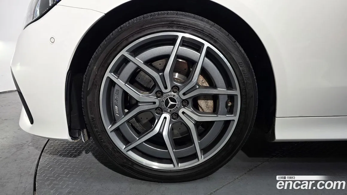 Mercedes-Benz E-Class 2022 из KR, фото 5