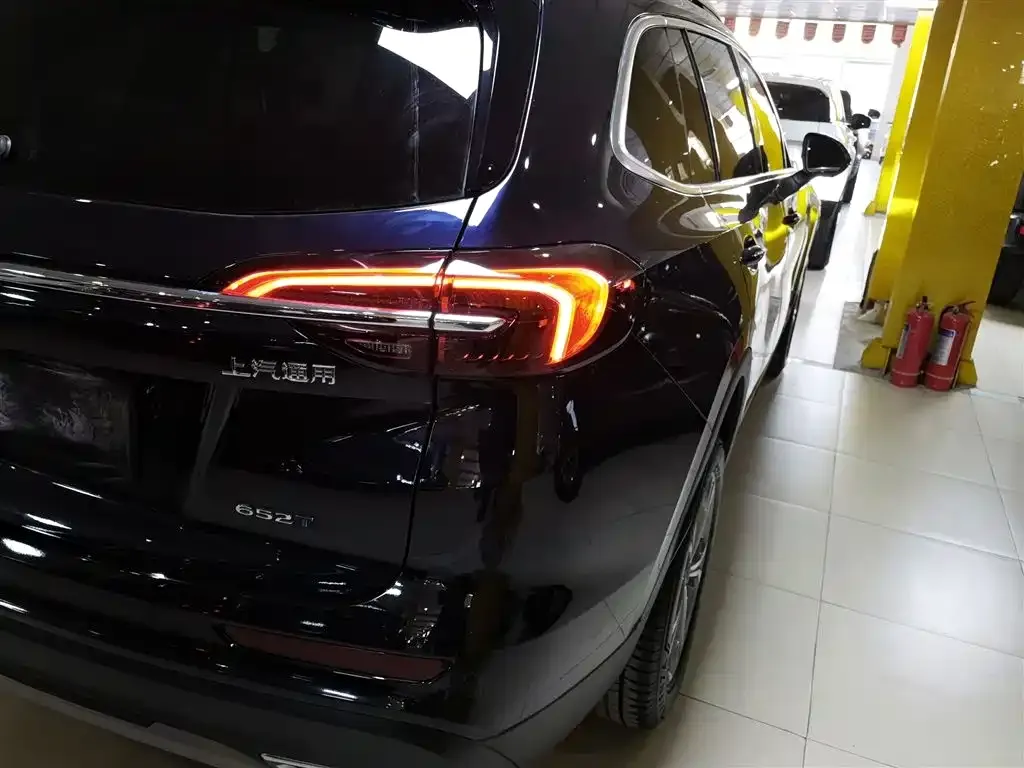 Buick Envision Plus 2022 из CN, фото 2
